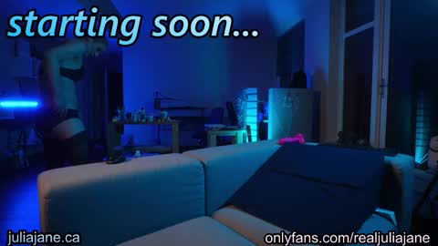 Julia Jane online show from 02-05-26, 03:00