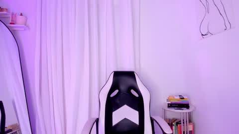 Julia online show from 12-07-24, 11:45