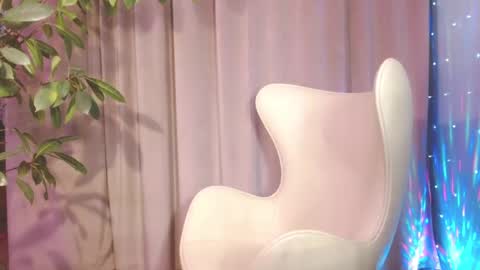 Snapshot of julia_renard chatting on 02-16-25, 10:10 Julia online show from 02-16-25, 10:10