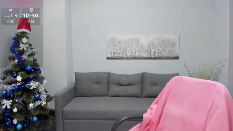 Snapshot of julia_wilsons chatting on 12-23-24, 10:10 Julia online show from 12-23-24, 10:10