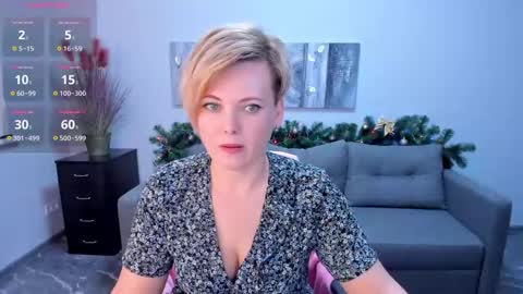 Snapshot of julia_wilsons chatting on 01-05-25, 12:53 Julia online show from 01-05-25, 12:53