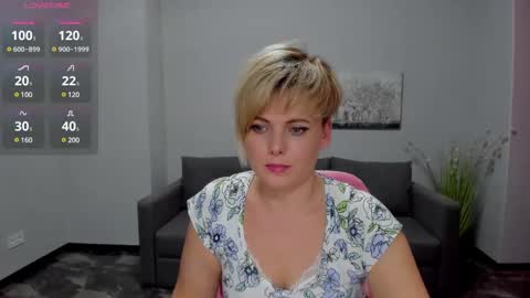 Snapshot of julia_wilsons chatting on 01-11-25, 10:19 Julia online show from 01-11-25, 10:19