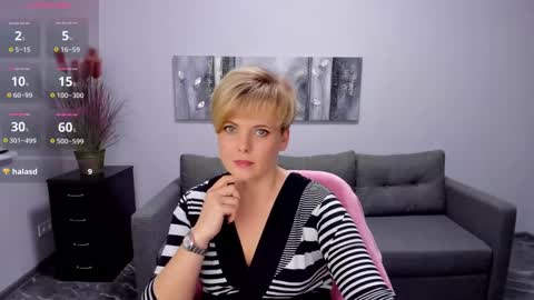 Snapshot of julia_wilsons chatting on 01-23-25, 04:37 Julia online show from 01-23-25, 04:37