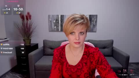 Snapshot of julia_wilsons chatting on 02-22-25, 06:41 Julia online show from 02-22-25, 06:41