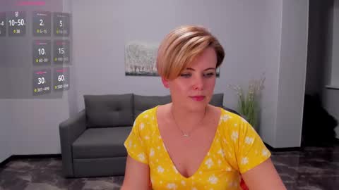 Snapshot of julia_wilsons chatting on 02-27-25, 05:15 Julia online show from 02-27-25, 05:15