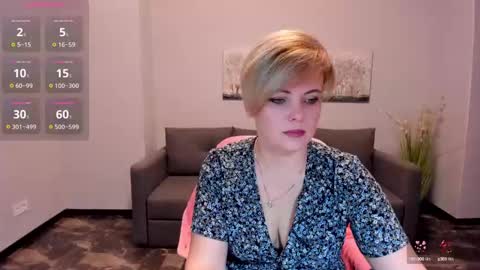 Snapshot of julia_wilsons chatting on 03-10-25, 06:38 Julia online show from 03-10-25, 06:38