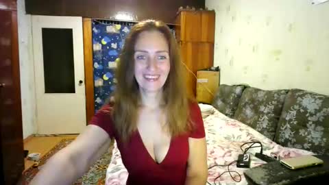 Snapshot of juliaa_foxi chatting on 10-12-25, 05:34 juliaa_foxi online show from 10-12-25, 05:34