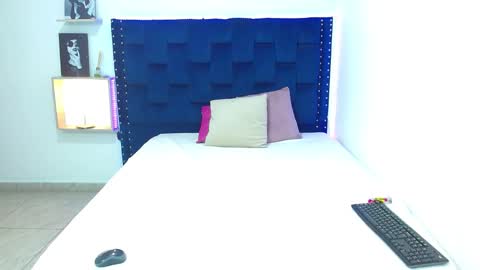 Julia online show from 12-05-24, 12:55