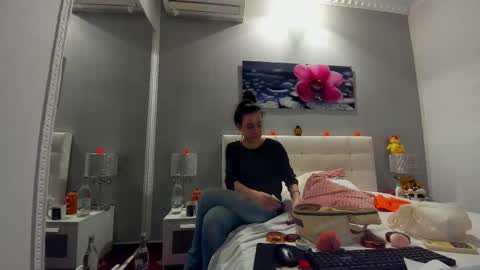 JuliaHunt online show from 10-20-25, 09:10