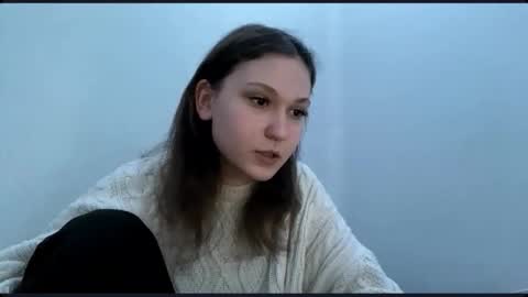 Snapshot of juliajuise chatting on 03-23-26, 11:03 Julia online show from 03-23-26, 11:03