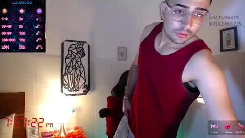 Snapshot of julian1225_ chatting on 09-17-25, 12:56 Julian online show from 09-17-25, 12:56