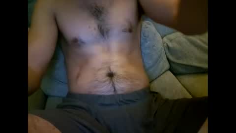 Snapshot of julian38000 chatting on 10-20-25, 01:50 julian38000 online show from 10-20-25, 01:50