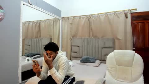 julian billy online show from 01-17-25, 02:28