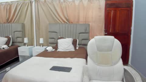 julian billy online show from 02-18-25, 03:10