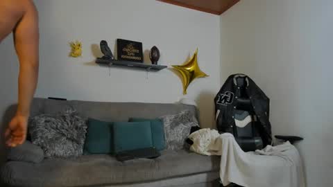 julian_wallace online show from 10-15-25, 06:52