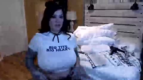 Texas Mamasita online show from 03-06-25, 06:37