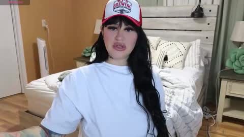 Texas Mamasita online show from 10-10-25, 12:26