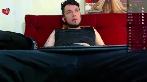 Snapshot of juliano_777 chatting on 03-11-25, 03:05 Call me Juliano independent model online show from 03-11-25, 03:05