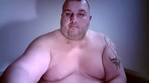 Snapshot of julianoparno chatting on 02-08-26, 04:10 Juliano online show from 02-08-26, 04:10