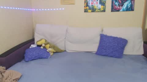Jul online show from 01-08-25, 02:35