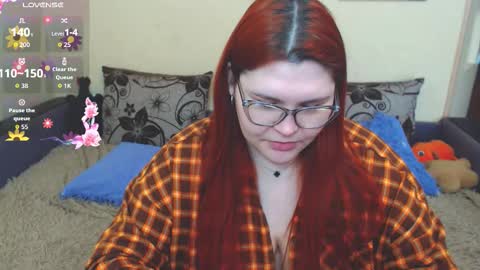 Snapshot of juliasane_ chatting on 02-06-26, 10:18 Jul online show from 02-06-26, 10:18