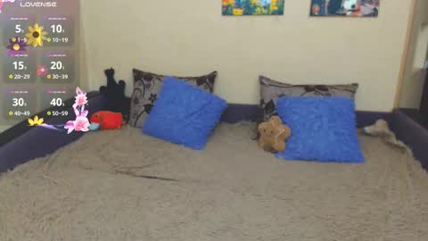 Snapshot of juliasane_ chatting on 02-16-26, 08:32 Jul online show from 02-16-26, 08:32