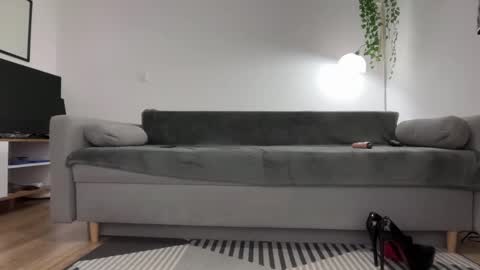 Snapshot of juliashka chatting on 10-18-25, 01:08 Julia online show from 10-18-25, 01:08