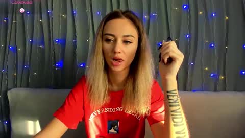 Yulya online show from 11-06-25, 03:07