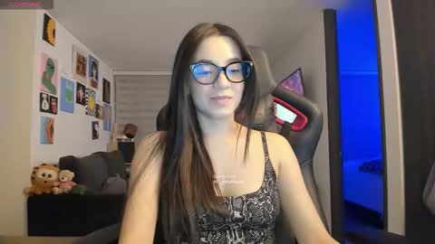 Jeimy Help me to reach 100 thumbs up online show from 10-14-25, 01:28