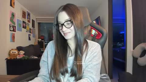 Jeimy Help me to reach 100 thumbs up online show from 11-10-25, 12:53