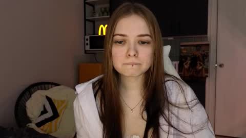 Snapshot of julidropp chatting on 11-27-25, 06:32 julidropp online show from 11-27-25, 06:32