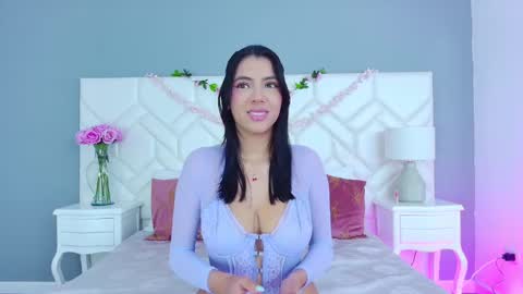 Juliet Bennet online show from 03-04-25, 04:17