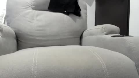 Julie bunny online show from 12-12-24, 07:59