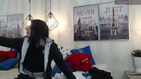 Snapshot of julie_tommy chatting on 02-13-25, 02:56 Julie and Tommy. online show from 02-13-25, 02:56