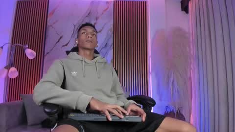 Julien online show from 01-09-26, 11:02