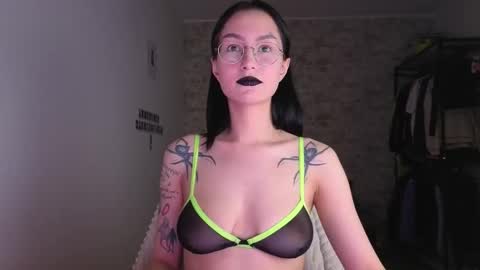 see u on Tuesday December 3 in 0200 UTC time turn on notifications so you dont miss me online show from 09-29-25, 03:00