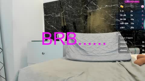 Snapshot of julieta__cooper chatting on 02-08-25, 05:50 Juli online show from 02-08-25, 05:50