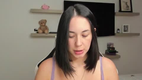 Snapshot of julieta_harris_1 chatting on 10-19-25, 11:38 JULIETA HARRIS online show from 10-19-25, 11:38