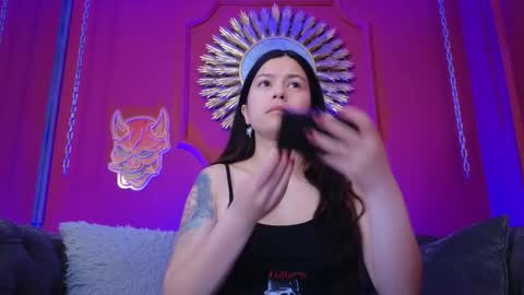 Snapshot of julieta_russell chatting on 02-05-26, 11:59 Julieta online show from 02-05-26, 11:59