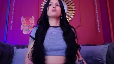 Snapshot of julieta_russell chatting on 02-21-26, 12:06 Julieta online show from 02-21-26, 12:06