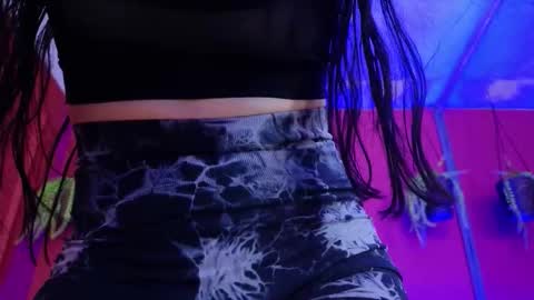 Snapshot of julieta_russell chatting on 02-24-26, 12:14 Julieta online show from 02-24-26, 12:14