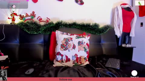 Julieta wall online show from 12-22-24, 08:05