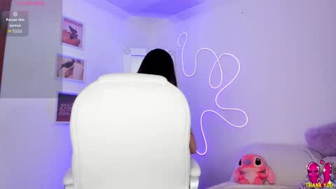 Snapshot of julietabomgv chatting on 10-16-25, 01:50 julietabomgv online show from 10-16-25, 01:50