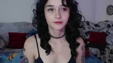 Julieta Jaguar online show from 01-15-25, 01:31