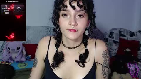 Julieta Jaguar online show from 01-31-25, 02:17