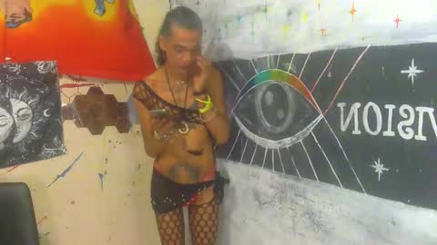 Julieth Wolf online show from 10-11-25, 02:00