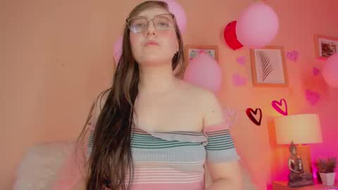 Julietha  online show from 02-15-25, 08:43
