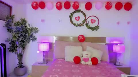 Julietha  online show from 09-22-25, 01:46
