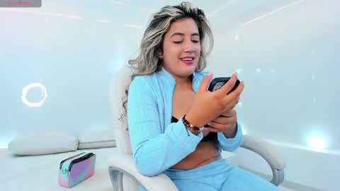 Julietha online show from 02-11-25, 02:57