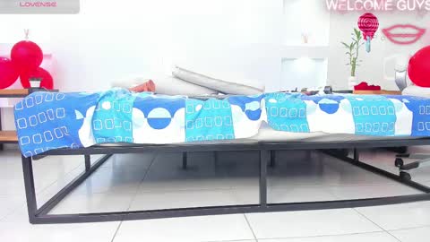 Julietha online show from 02-15-25, 04:47